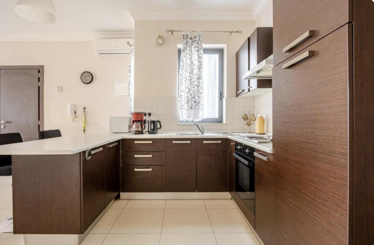 Elegant Apartment